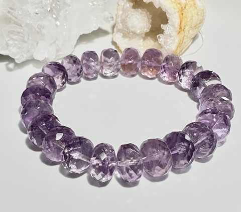 アメジストブレス　ハイクラスカットタイプ