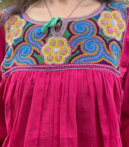 マヤンブラス　アグアカテナンゴ村☆花フレンチノット刺繍　Sale