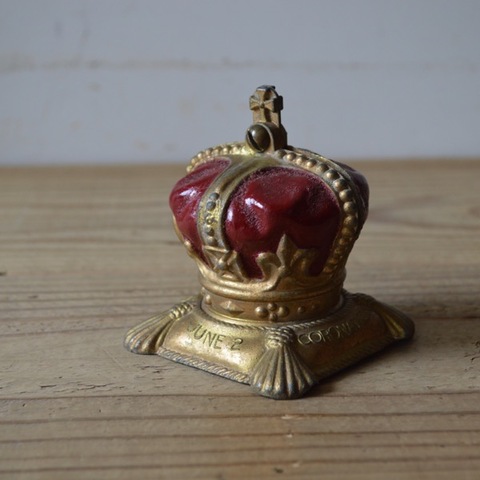 エリザベス女王の戴冠記念マネーボックス