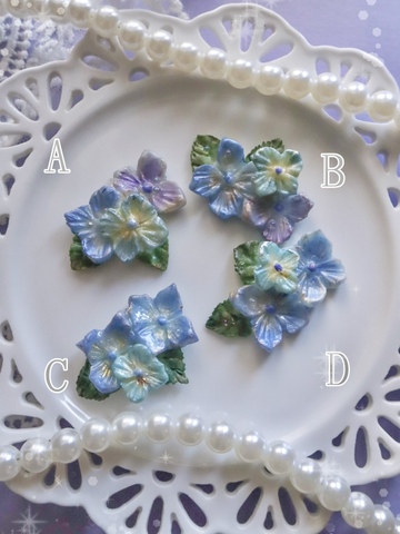 連なる紫陽花リング　（ピアス）