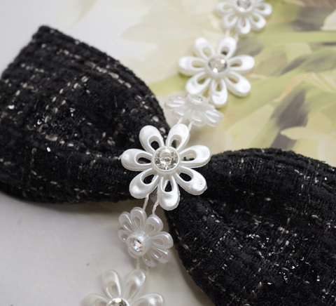 ストーン付きデイジーパールライン　40cm