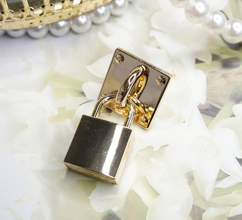 取り外し可能カデナ付き割りピン