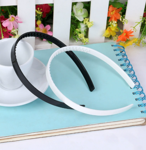 歯付きカチューシャ　幅1cm　