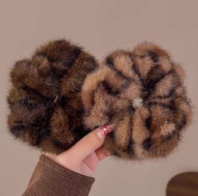 レオパード柄ボリュームエコファーシュシュ