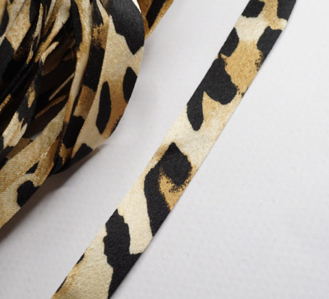 レオパード柄サテンリボン　1cm/90cm