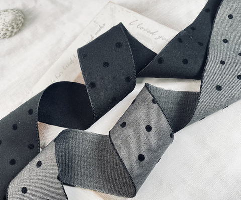 【BIG感謝SALE】フロッキードット柄ウール風ファブリックリボン　38ｍｍ/90cm