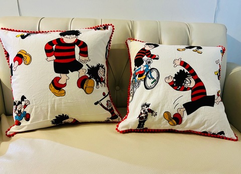 dennis the menace クッション