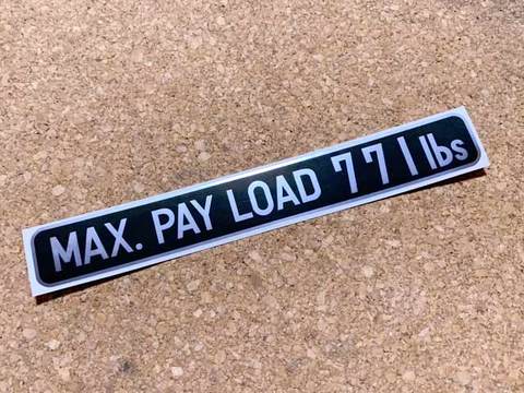 最大積載量ラベル 英語表記771ポンド（350kg）