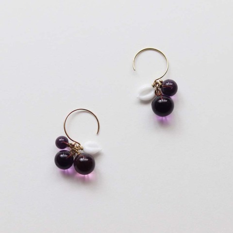 花摘み耳飾り ピアス　：　okabemakiko