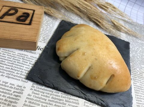 クリームパン