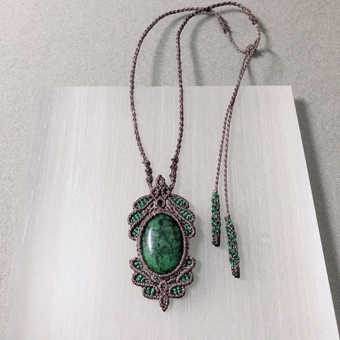 マクラメキット Elegante ペンダント | Waxcord Jewelry 'Quadro'