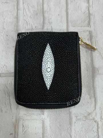 ＊参考価格¥30800税込＊　エイ革財布ブラックF