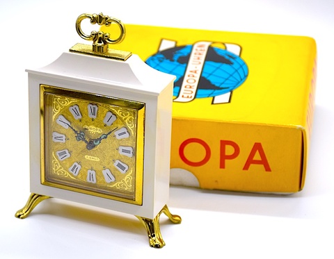 EUROPA（ドイツ） 脚付小型目覚時計　箱・説明書付　1960年代頃【019】