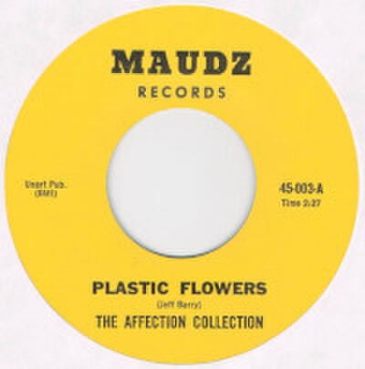THE AFFECTION COLLECTION / PLASTIC FLOWERS