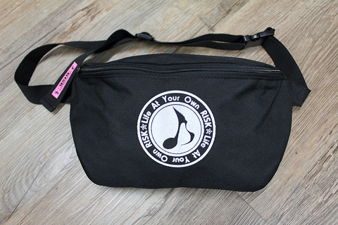 ♪LOGO WAIST BAG
