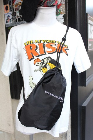 DRAWSTRING SHOULDER BAG