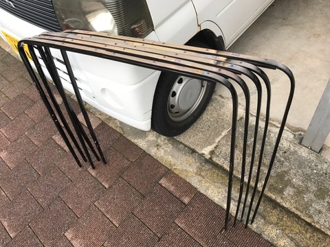 升屋製人力車の幌竹(中古)　１本