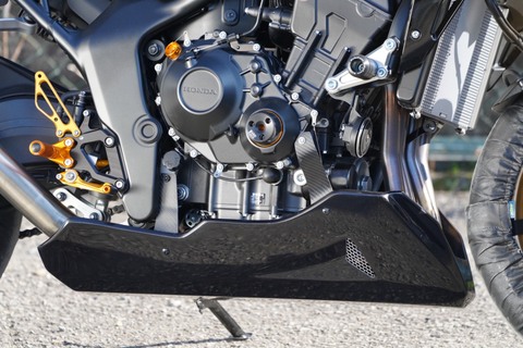 EIGHT （才谷屋ファクトリー､HEART）