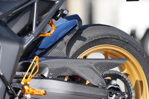 EIGHT （才谷屋ファクトリー､HEART）