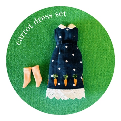 sandy doll closet