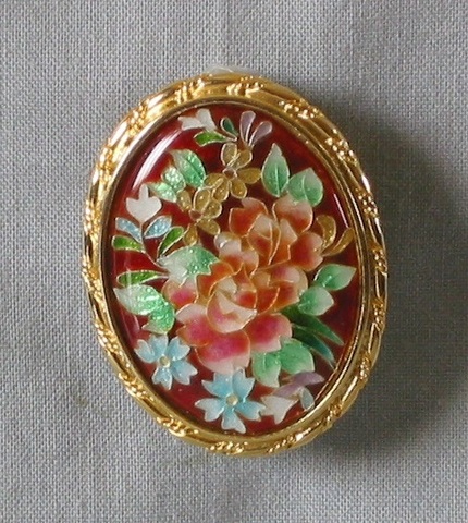 ブローチ　花詰