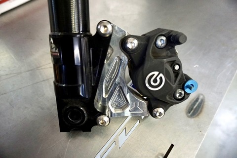 FLP MML Brembo P32/34 Caliper Support for RRGS Feign rPRO Front Forks