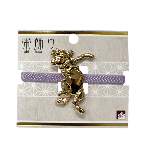 和猫　躍起動物 帯飾り【帯留】