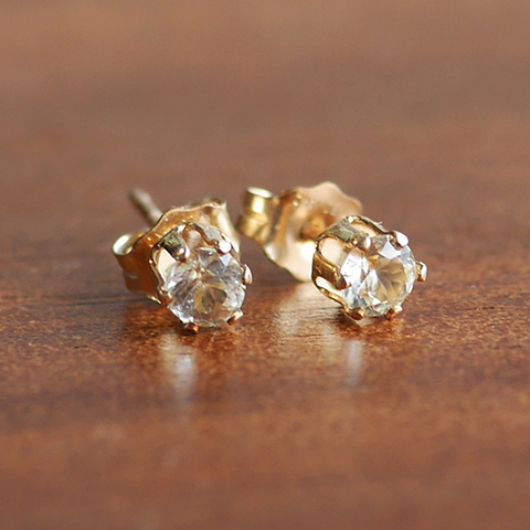 レア☆ピアス☆シャンパンゴールド ヘルデライト（3mm）
