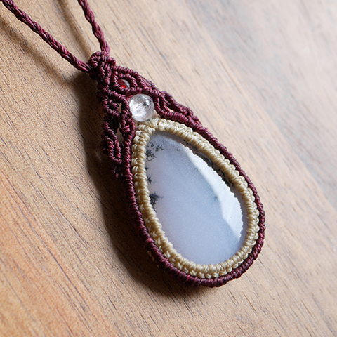 マクラメペンダント☆デンドリチックオパール