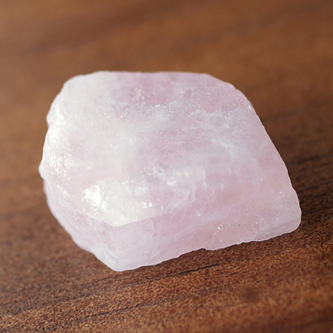 原石☆天然 モルガナイト