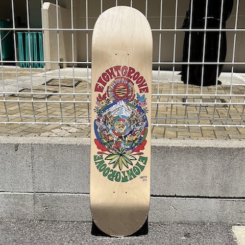 EIGHT GROOVE DECK
