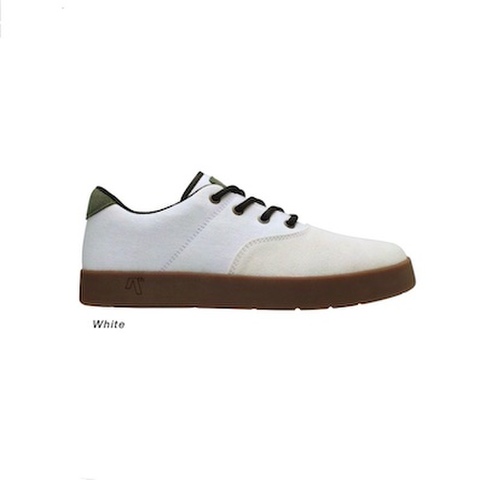 AREth / PLUG [White] 予約商品