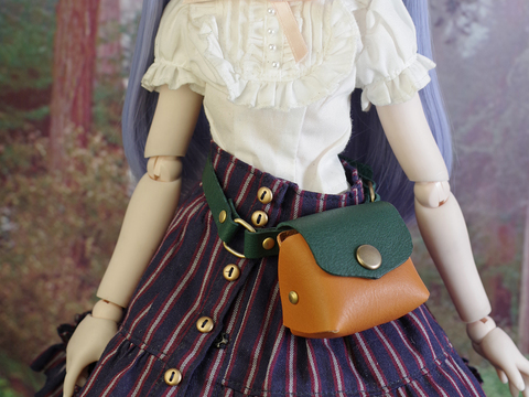 革のウエストバッグ （グリーン×キャメル） 1/3ドール用品