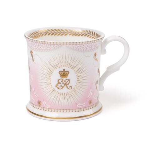 ロイヤルコレクション　エリザベス2世女王生誕100周年記念タンカード　QUEEN ELIZABETH II  TANKARD