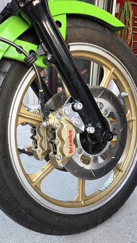 Z1000R/280ｍｍブレンボ4POT用サポート