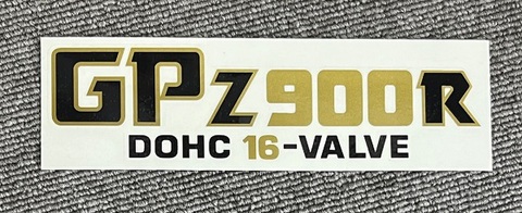 GPz900R A1/赤車体用 サイドカバーステッカー