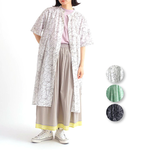 綿ボイルの花柄ワンピース