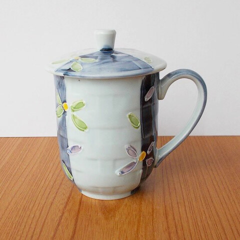 和風藍格子一珍花柄蓋付きマグカップ