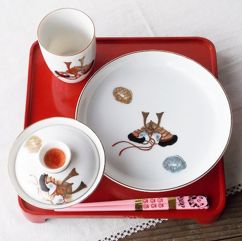 昭和レトロお食い初め食器/子供食器/男の子「兜」と「刀の柄/青海波」koyo