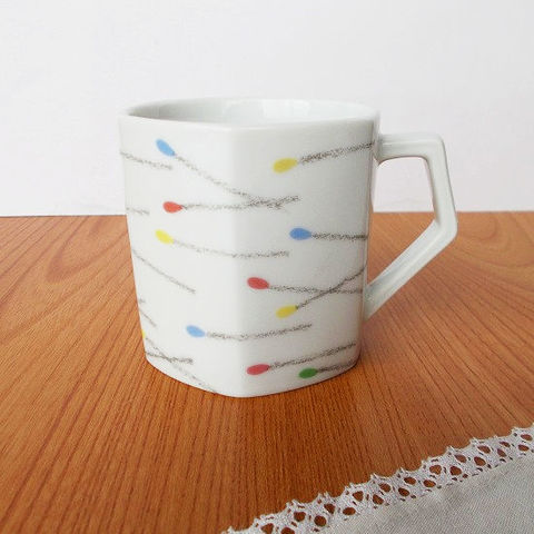 昭和レトロ食器/マッチ棒柄の6角形パステルカラーマグカップ