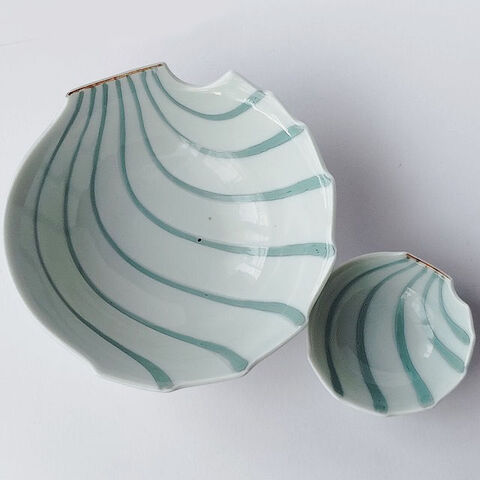 翡翠色の貝の形アンティークな刺身鉢１枚+のぞき１枚(セット)