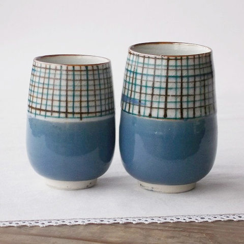 昭和30年代★ブルーさび茶色チェック柄の可愛い昭和レトロな長湯呑み