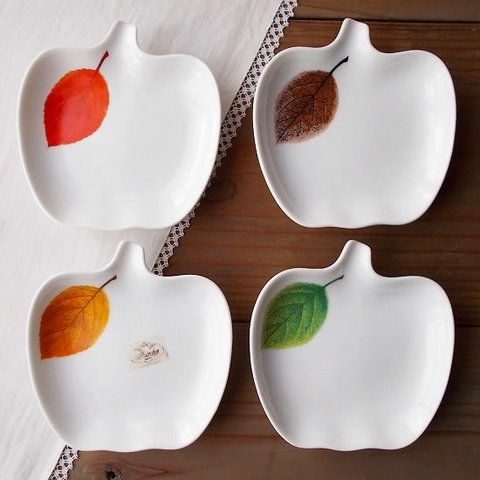 昭和レトロ食器★林檎りんごの形の色んな葉っぱ柄白磁小皿