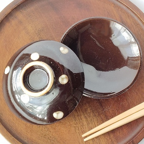 【蓋ファン】茶色に白水玉模様の蓋物碗の蓋のみ