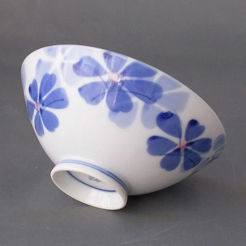 昭和レトロ青い花柄中平お茶碗