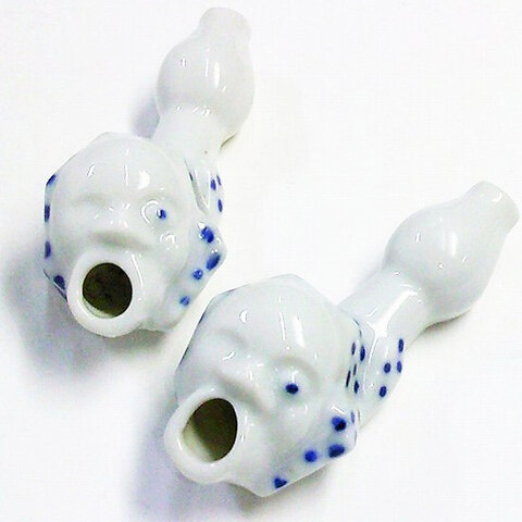 古い時代のお膳用の醤油さし/箸置き/水滴(豆絞りひょっとこ面キセル型)