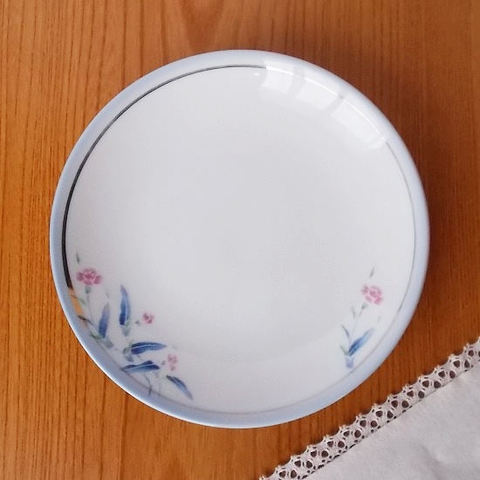 昭和レトロ食器/縁金水色ピンクなでしこ小花柄小皿14cm