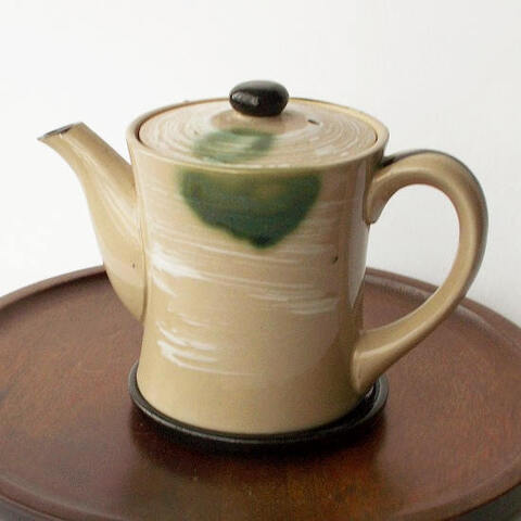 昭和レトロな醤油差し【織部たらし白刷毛目柄】