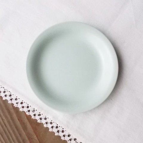 レトロなメラミン製豆皿9.4cm薄緑青磁色グリーン可愛い♪コースターにも