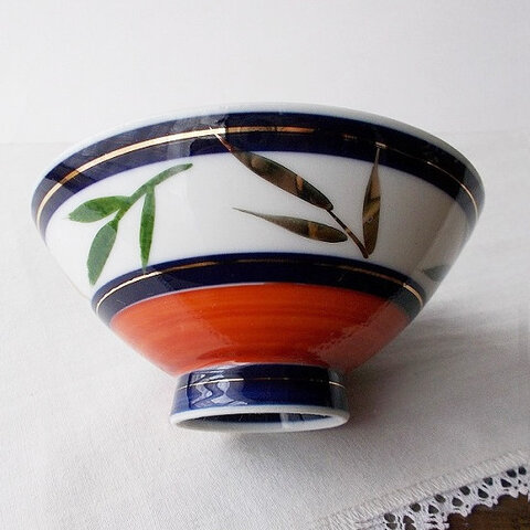 ルリ線赤巻金緑笹の葉柄レトロ茶碗